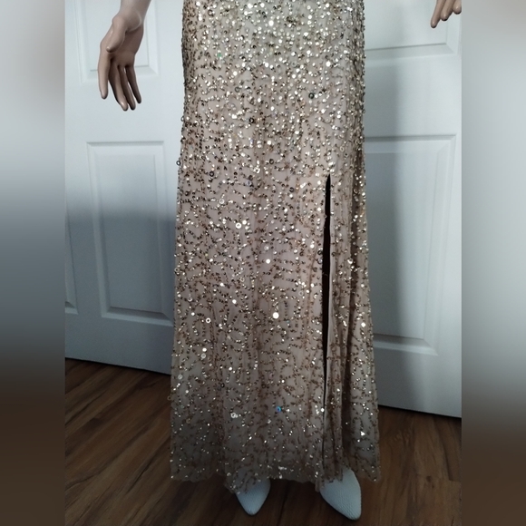 Adrianna Papell Crunchy Breaded Gown 2 - Picture 3 of 8